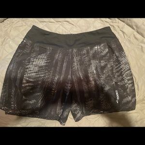 Brooks 16” running shorts